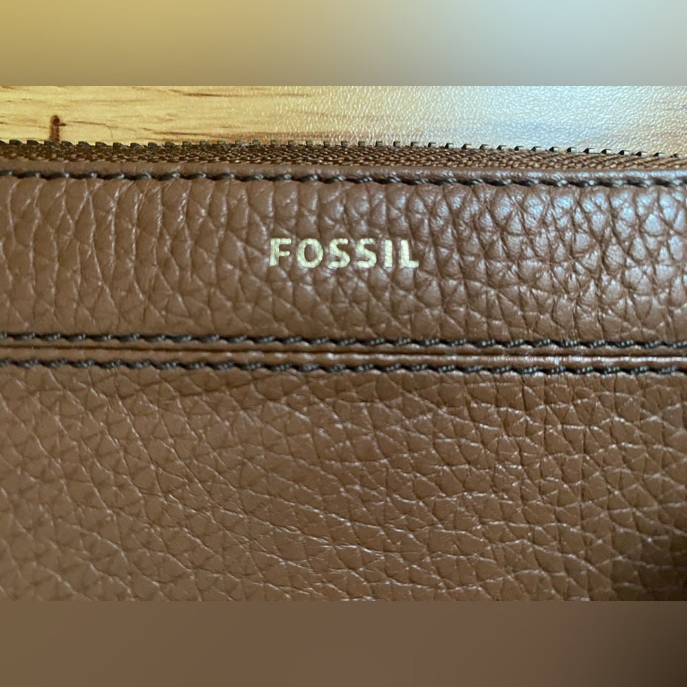 Wallet Fossil - Picture 2 of 5